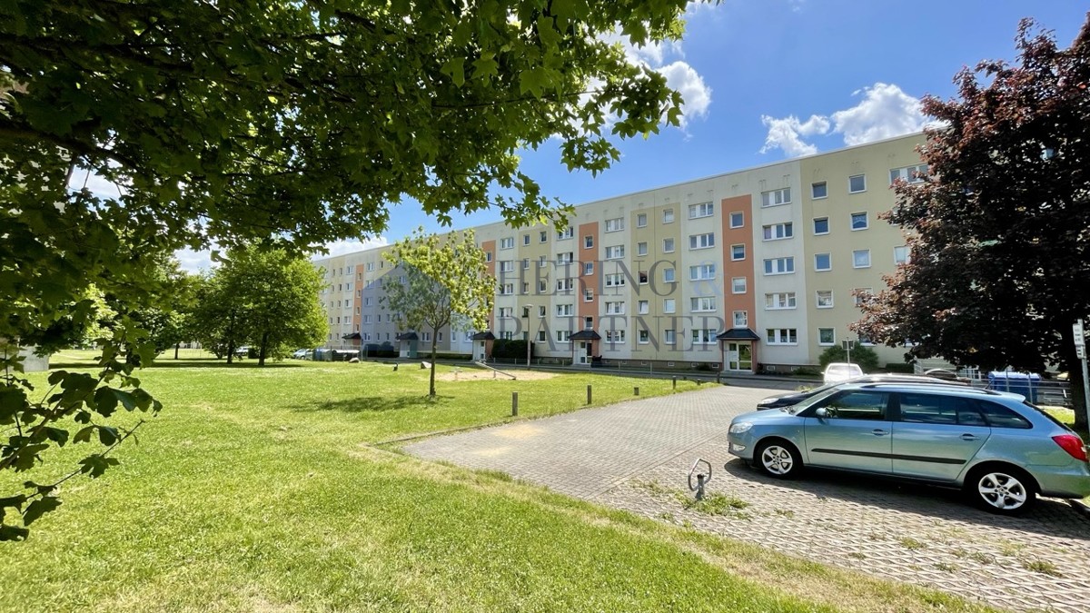 3- Zimmer- Erdgeschosswohnung- unsaniert!, 06449 Aschersleben, Erdgeschosswohnung
